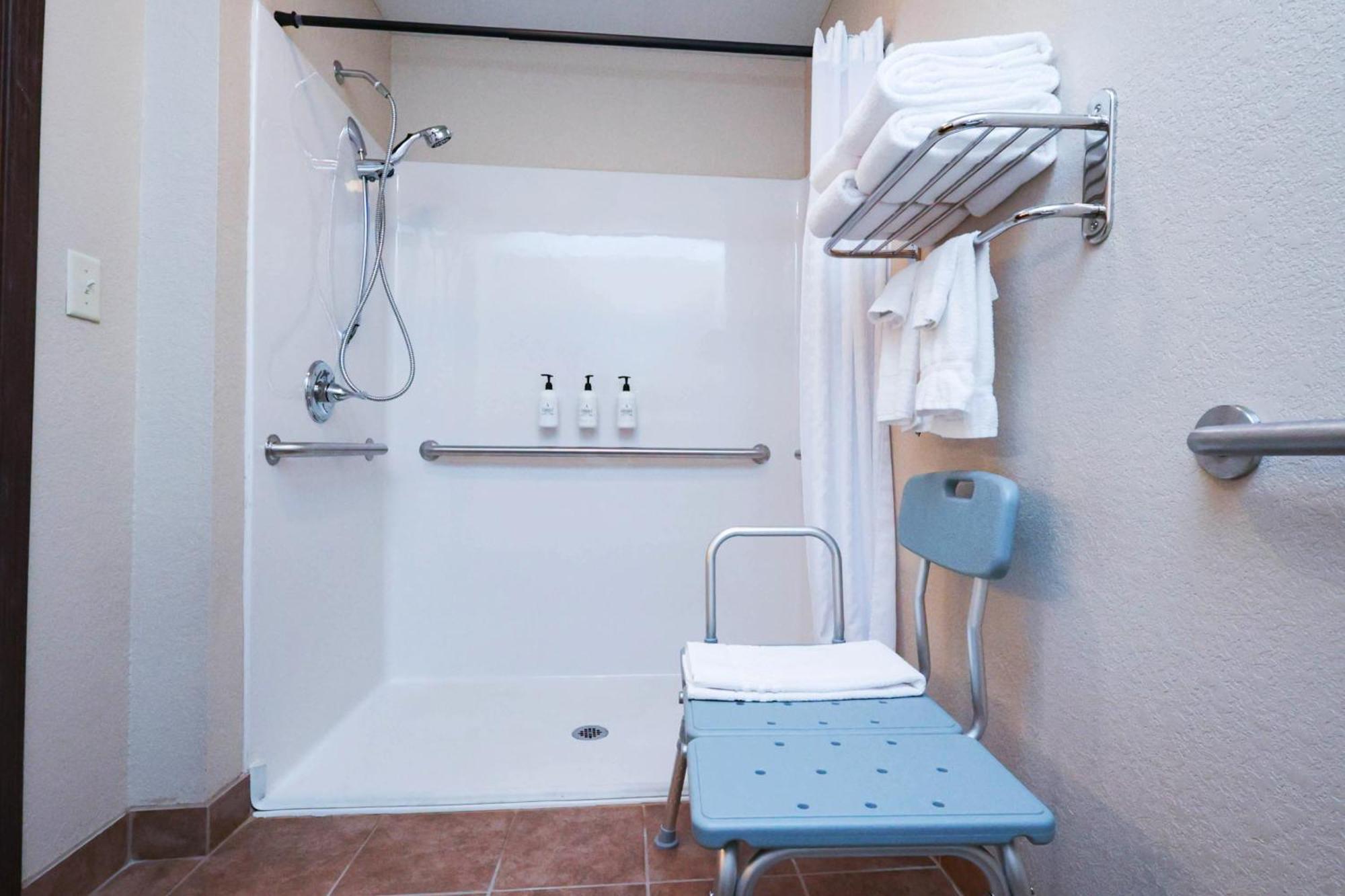 Cobblestone Inn & Suites Maryville Ngoại thất bức ảnh