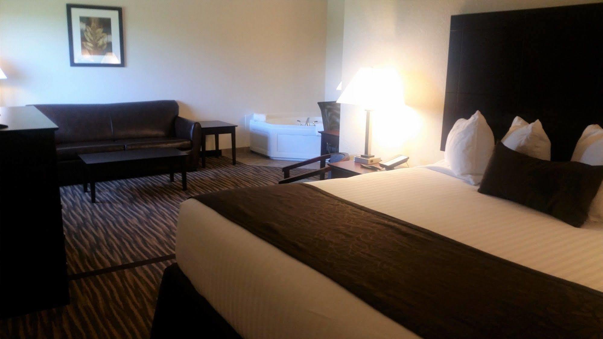 Cobblestone Inn & Suites Maryville Ngoại thất bức ảnh